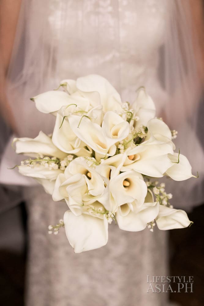 Calalily and lily of the valley for the bride's bouquet