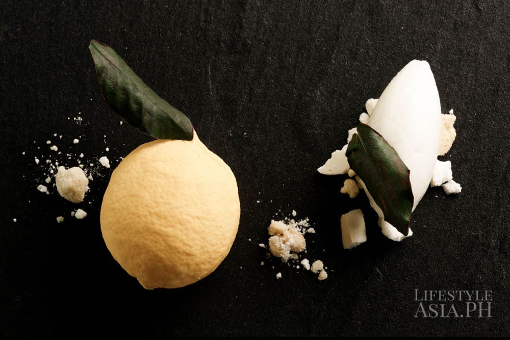 Lemon Curd Crumble Confit