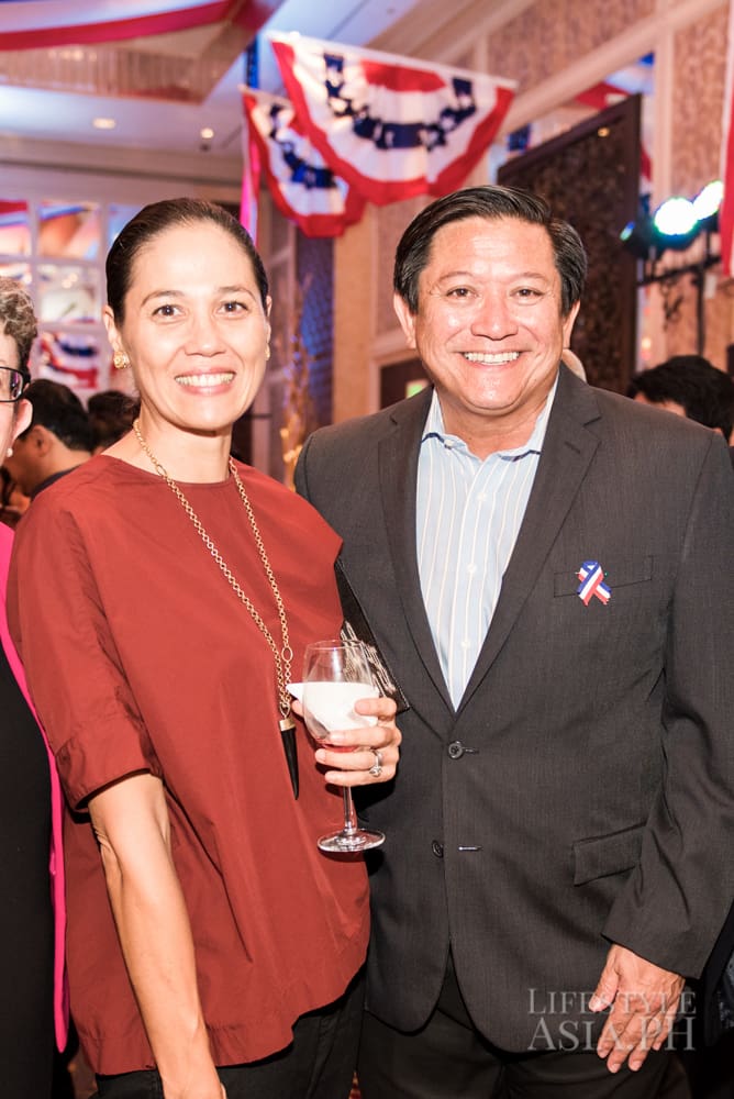 Akiko Guevara, Jolly Gomez