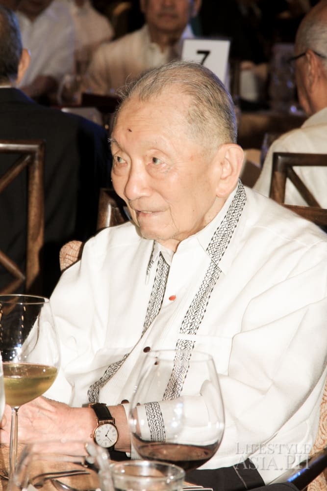 RVR 2012 awardee Washington SyCip.