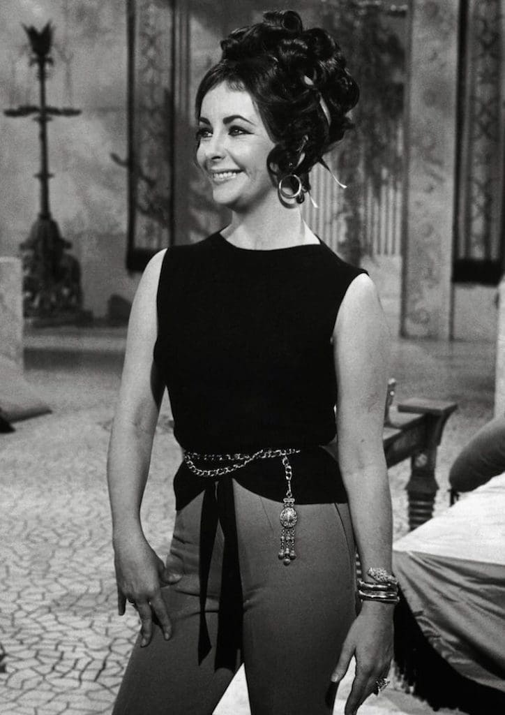 Elizabeth Taylor on set of Cleopatra wearing Serpenti watch