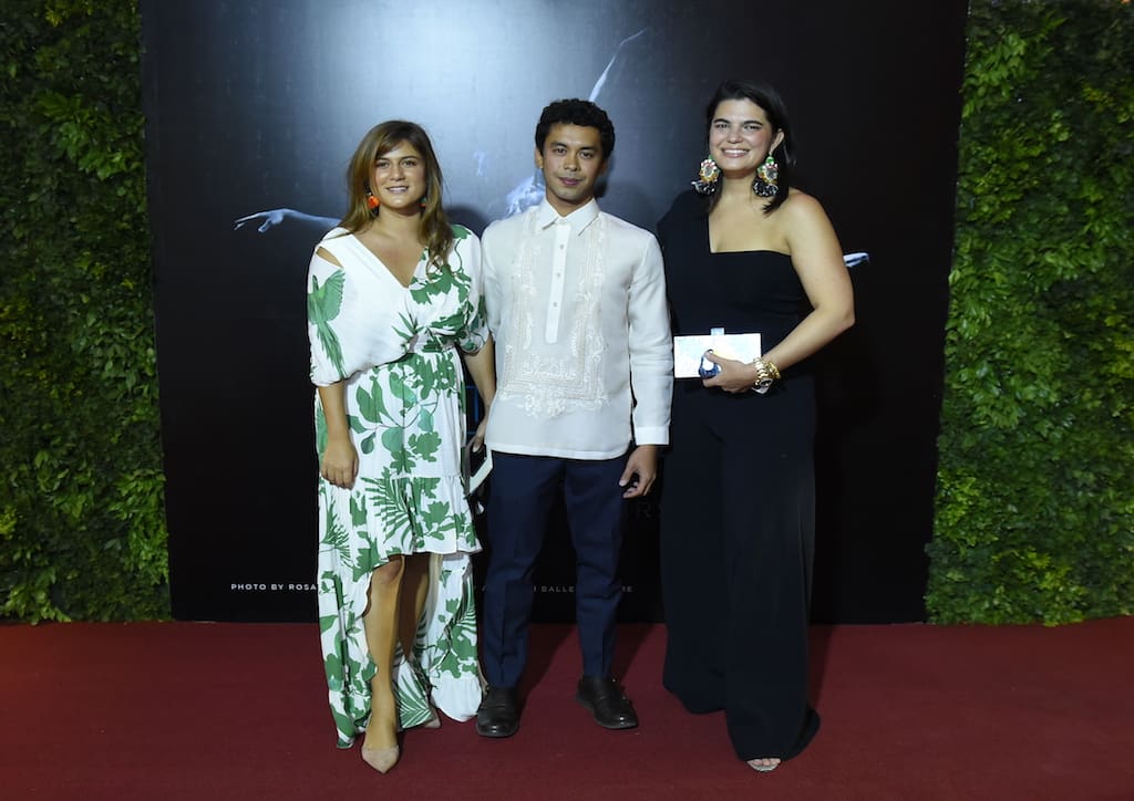 Paloma Urquijo, Miguel Hernandez, Mariana Zobel