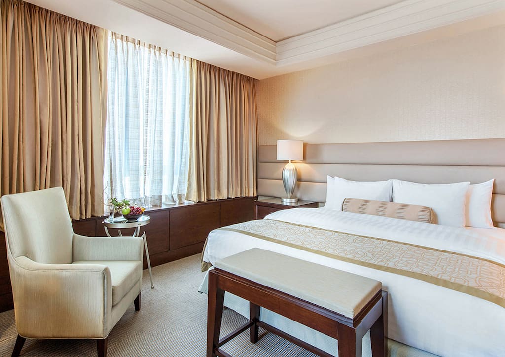 Premier Club Room at Crimson Hotel