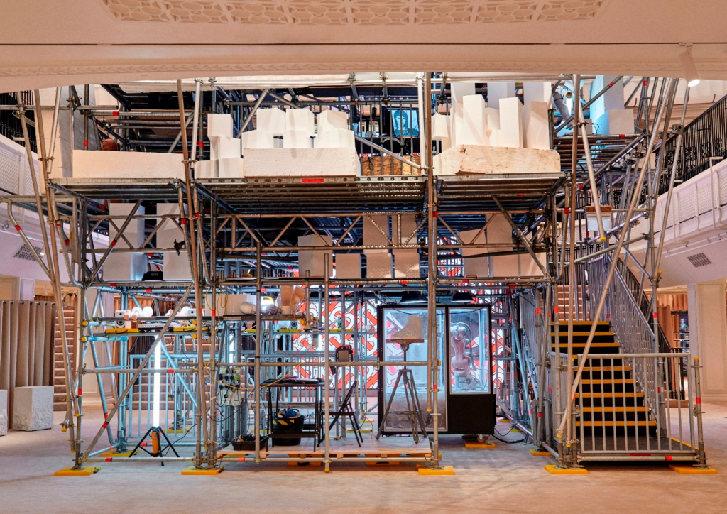 The centerpiece of the beautifully defined space is the “Sisyphus Recliner”, a three-floor scaffold immersive and interactive art installation commissioned from British artist Graham Hudson.