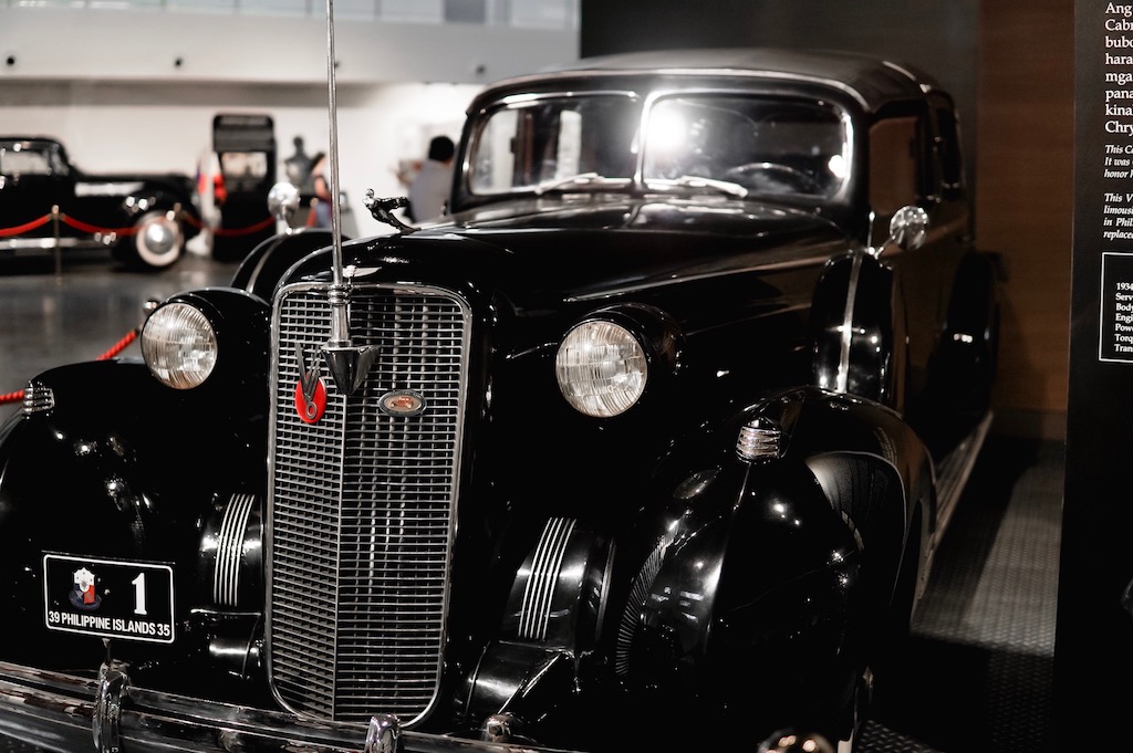 Douglas MacArthur - 1934 Cadillac V16 Transformable Town Car Cabriolet