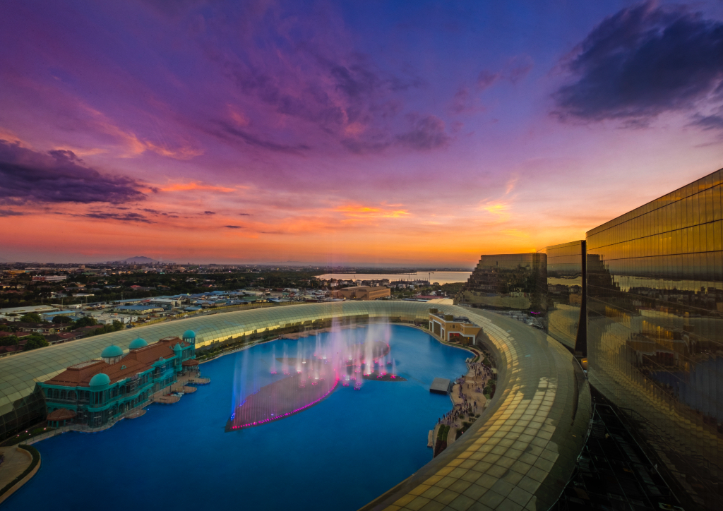 The Fountain at Okada is one of Manila's premire tourist attractions