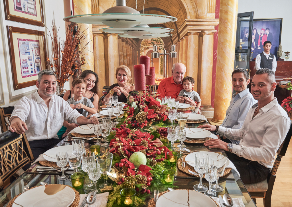 Jason Lane, Roisin Hansenm Virginia and Berry Lane, Caspar Hansen, Dwad Lane (Photograph by Hub Pacheco)