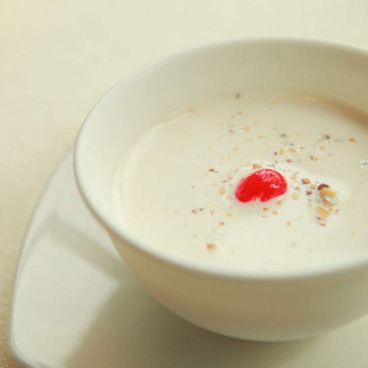 Chilled Mango Pudding at Lung Hin