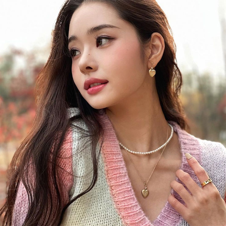 Jia's Inferno: Inside the Scandal Plaguing the Single's Inferno Star