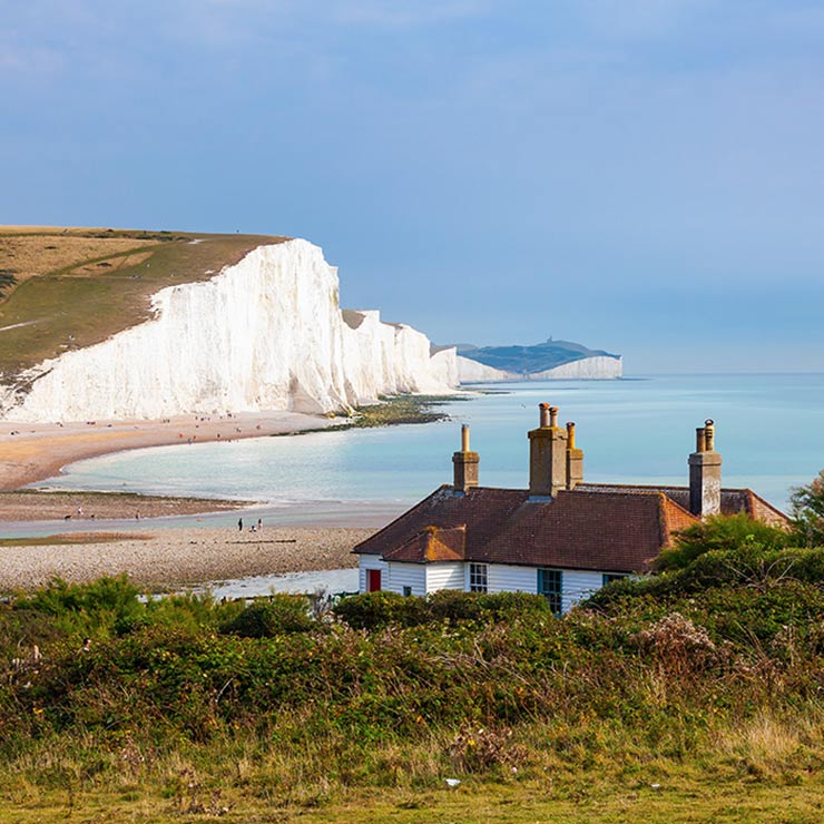 The End of Tumult: Novels Set in Post-War England