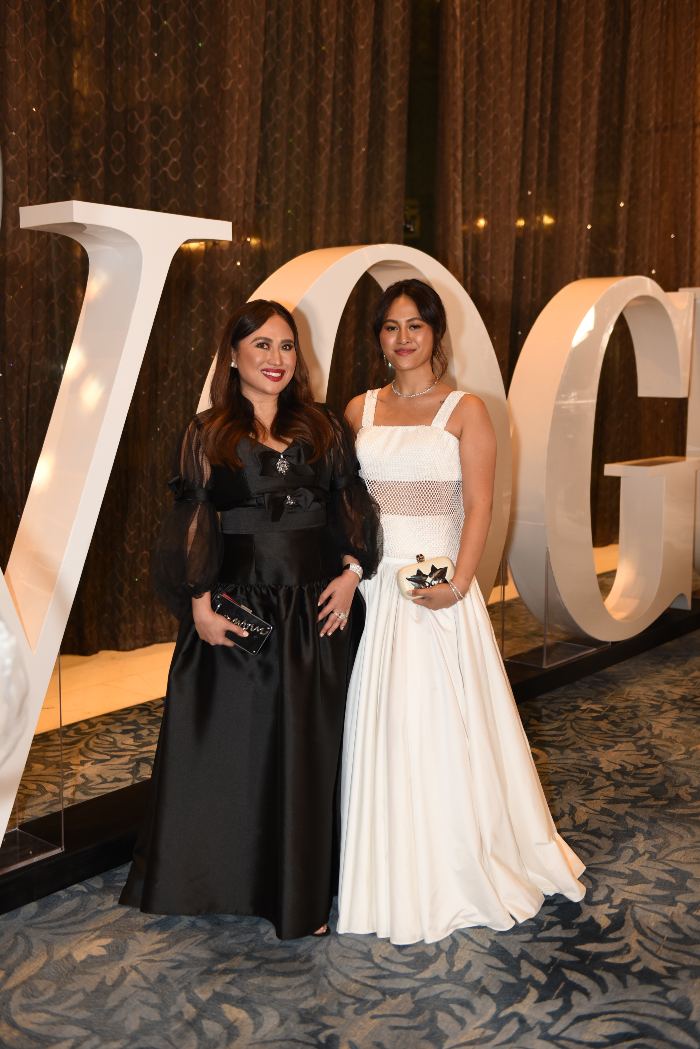 Alelee Andanar and Alexa Andanar