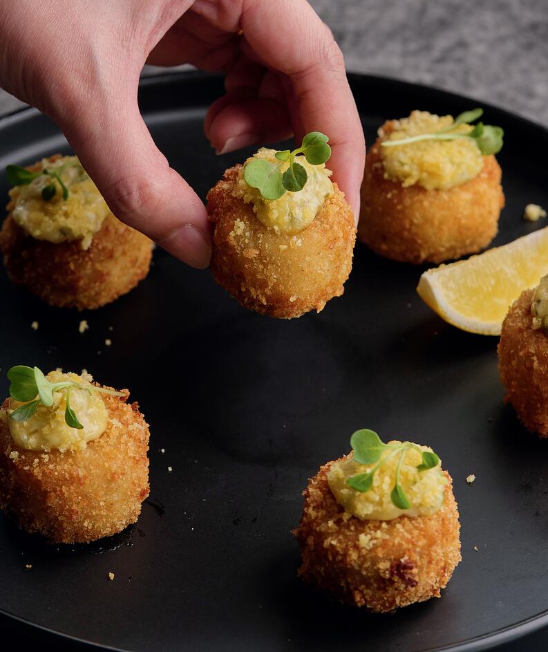 Crab Cake at The Penthouse 8747 Makati