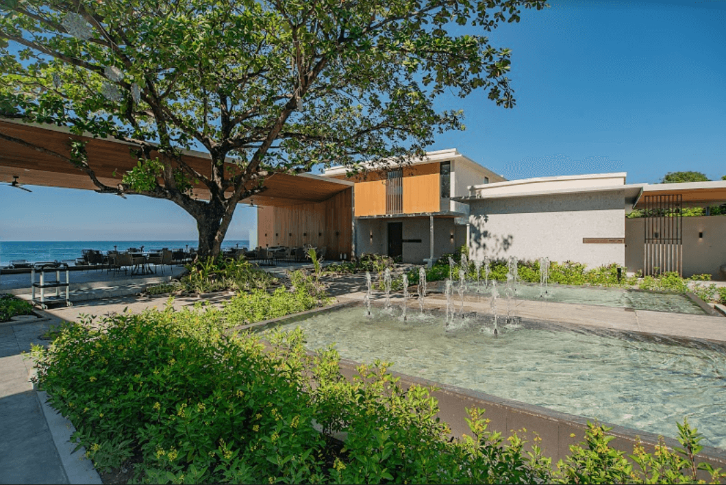 Aureo Hotel and Resort La Union