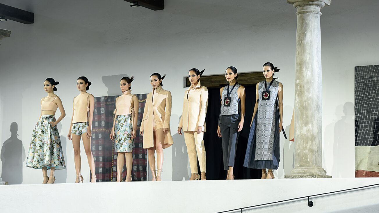 Algodon Fashion Show at Pinto Art Museum