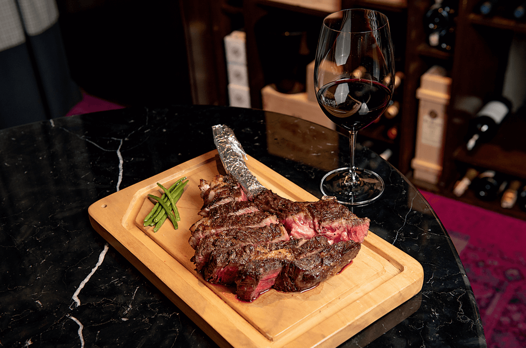 Elbert’s Steak Room Tomahawk Rib Eye Steak