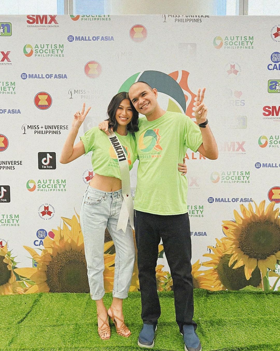 Michelle Dee and her older brother Mazen Marquez during the ASP Angel Walk