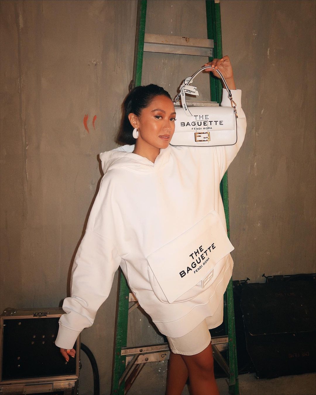 Blogger Laureen Uy in Fendi by Marc Jacobs