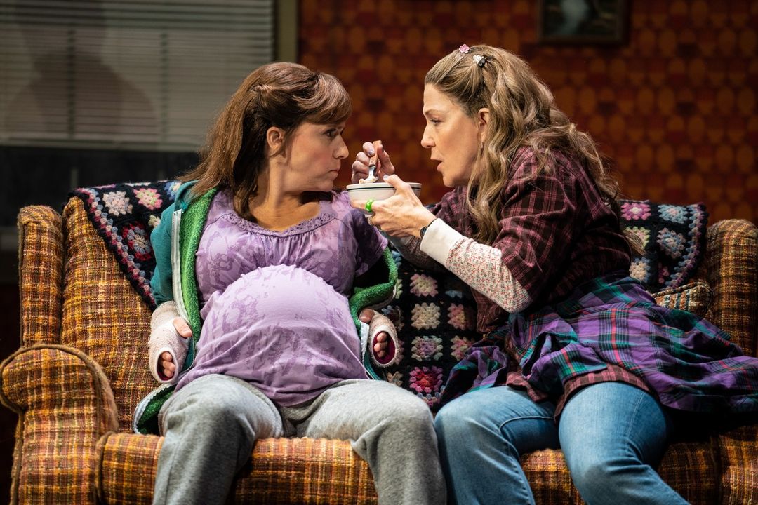 Alli Mauzey and Victoria Clarck play mother and daughter in "Kimberly Akimbo"