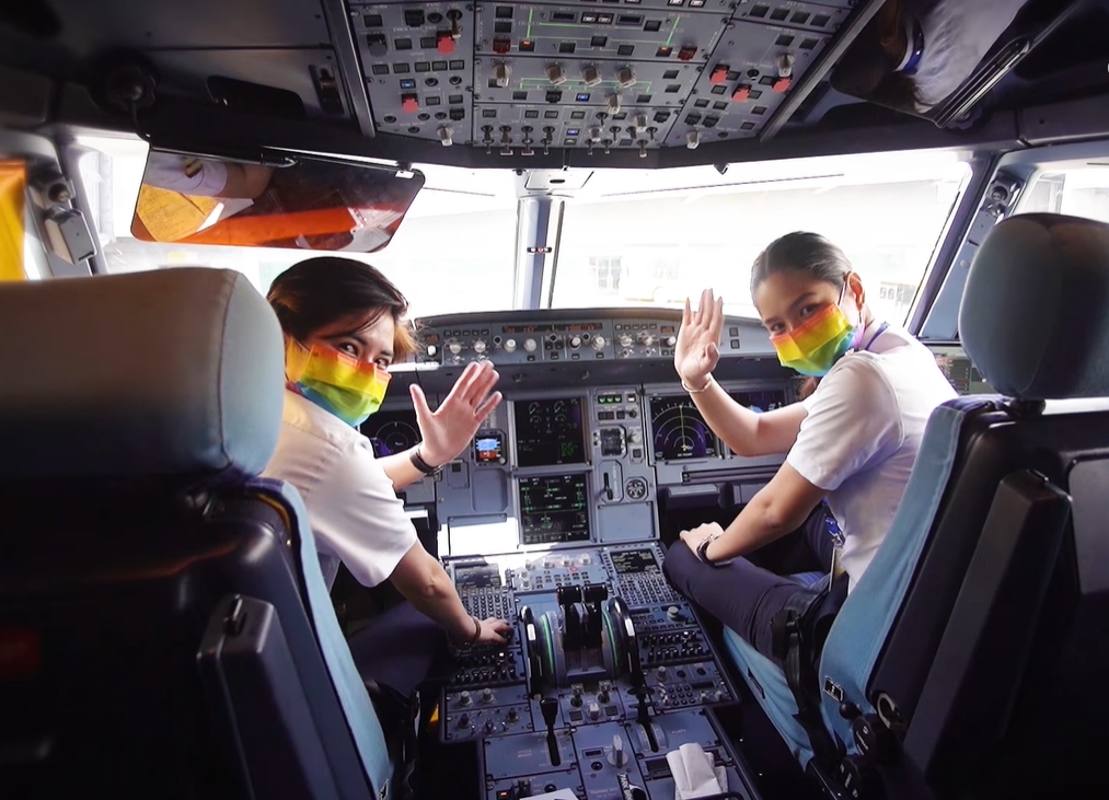 Captains Bensie Tan and Bettina Mercado