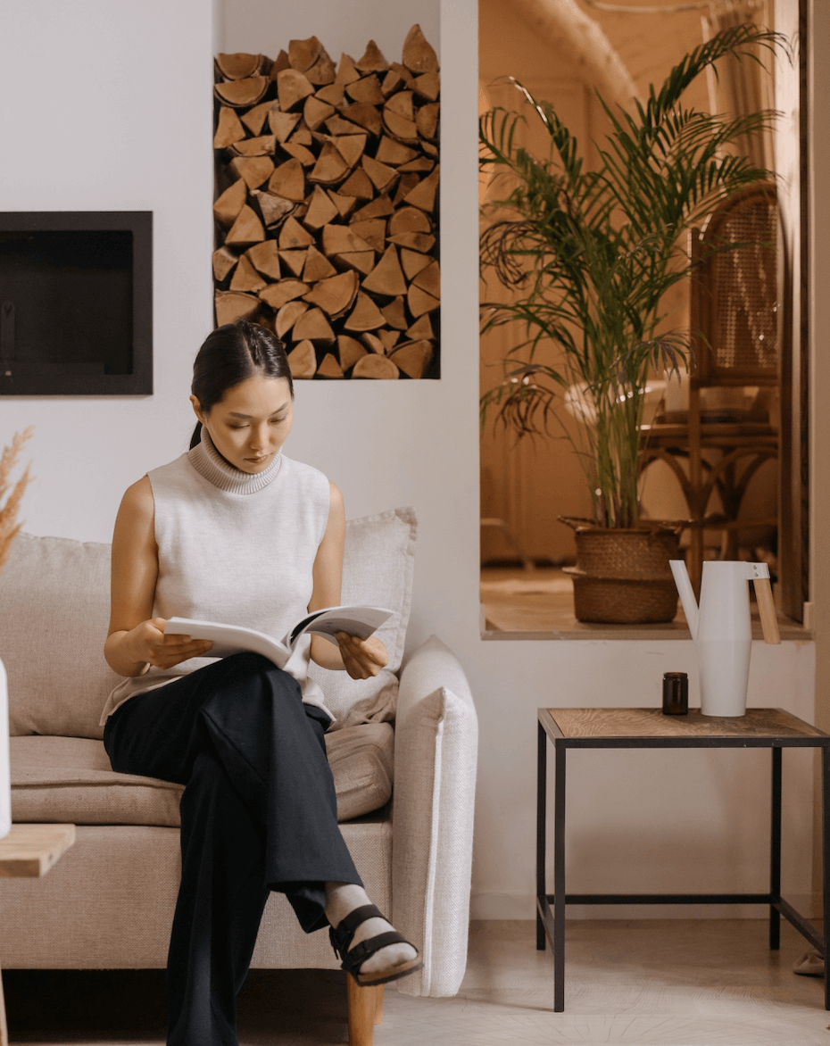 Reading niche magazines can turn you into an expert in your field.