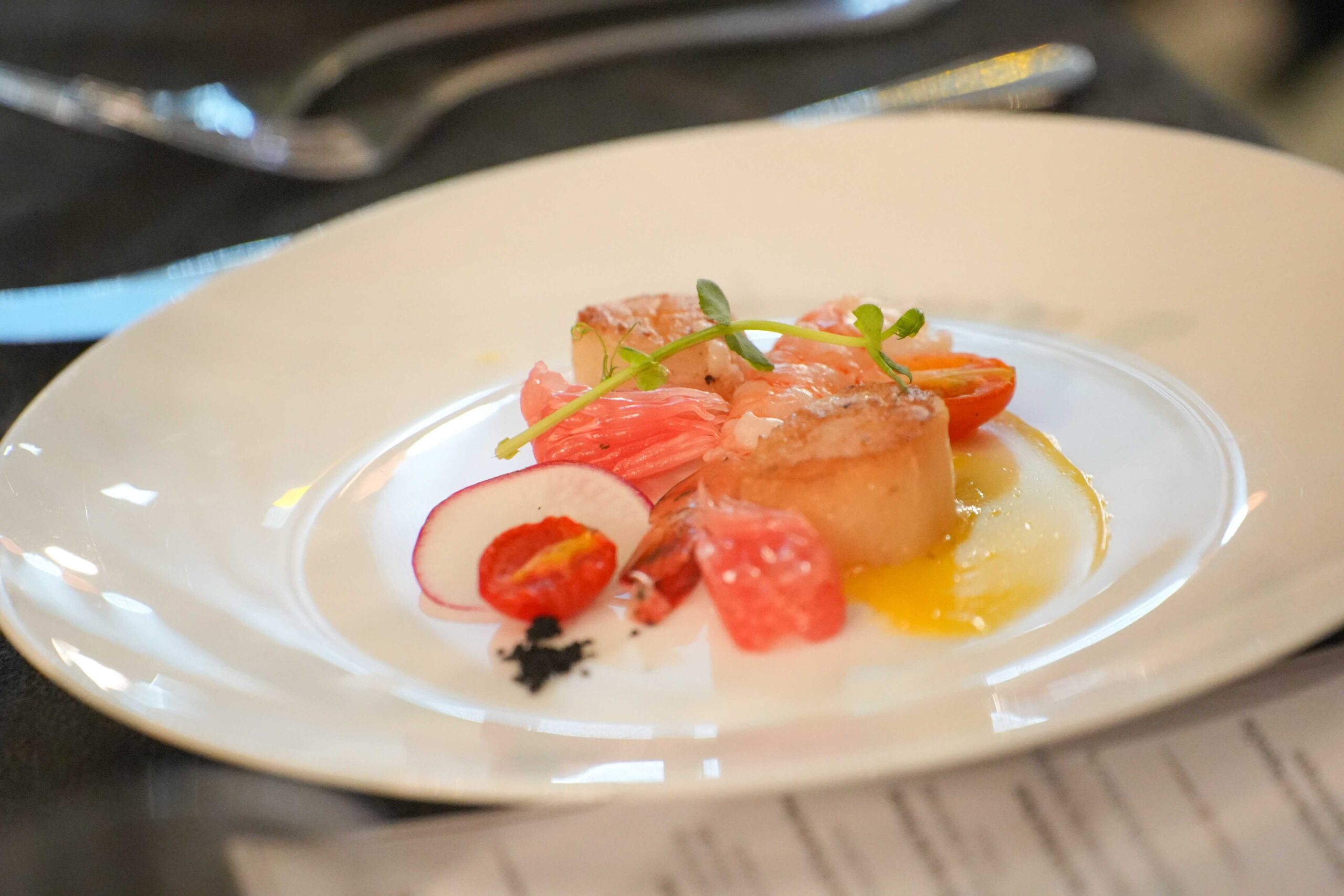  mouth-watering four course meal from Shangri-La The Fort