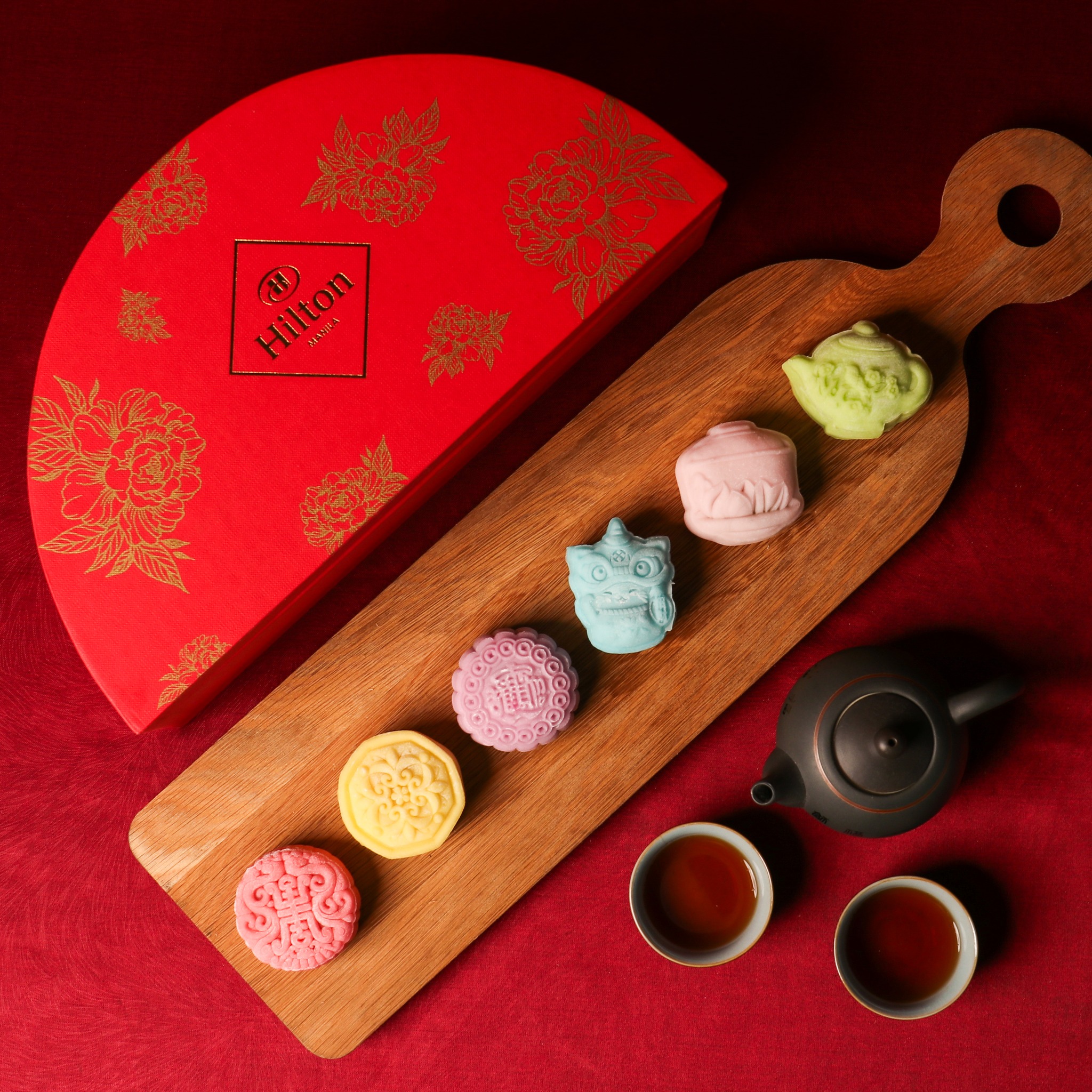 Hilton Manila's Snow Skinned Mooncake Set