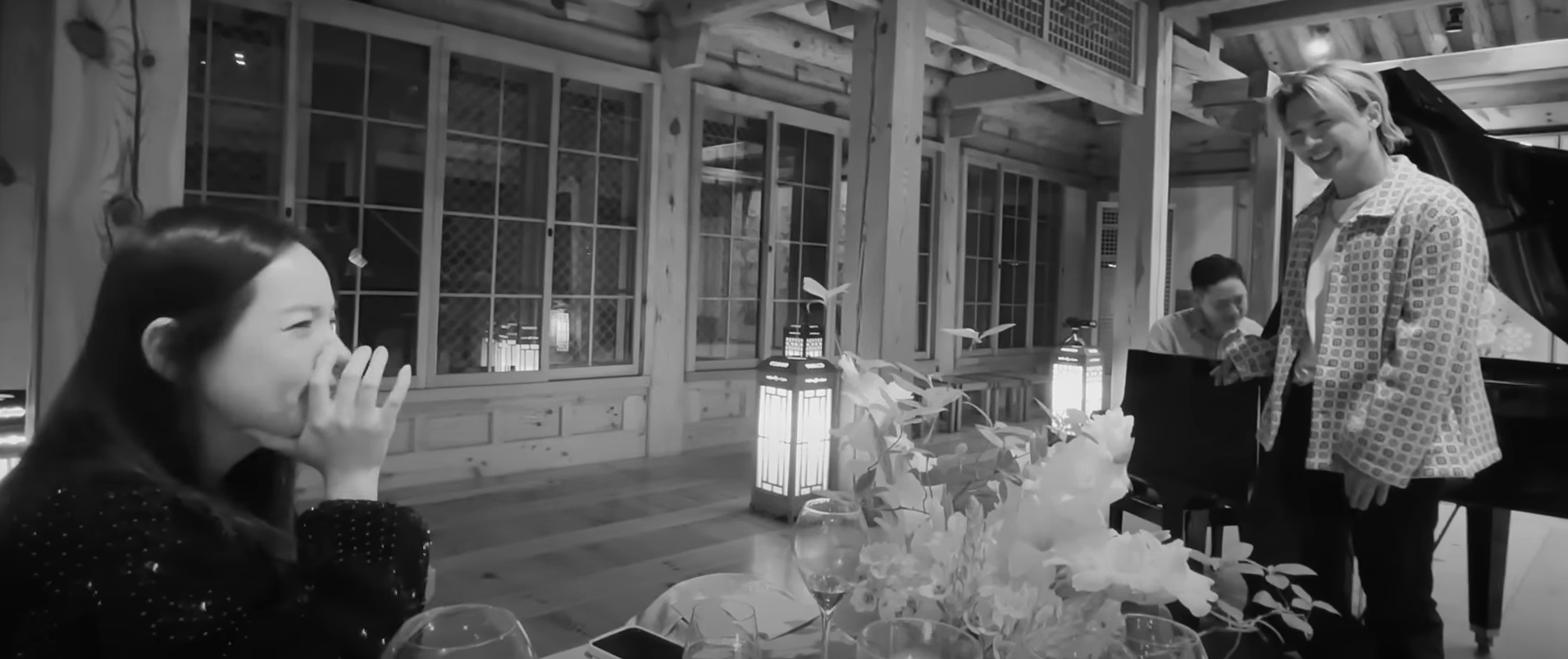 Taeyang and Min Hyo-rin