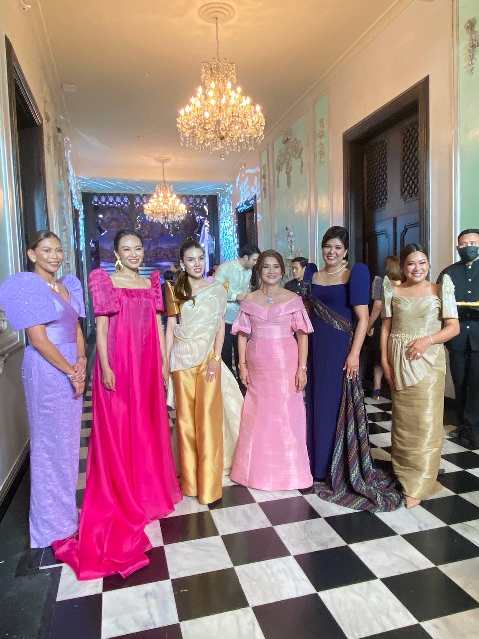 Congresswoman Stella Quimbo, Em Villar, Tiff Gatchalian, Mayor Emi Calixto, Cong. Lani Revilla, and Audrey Malapitan