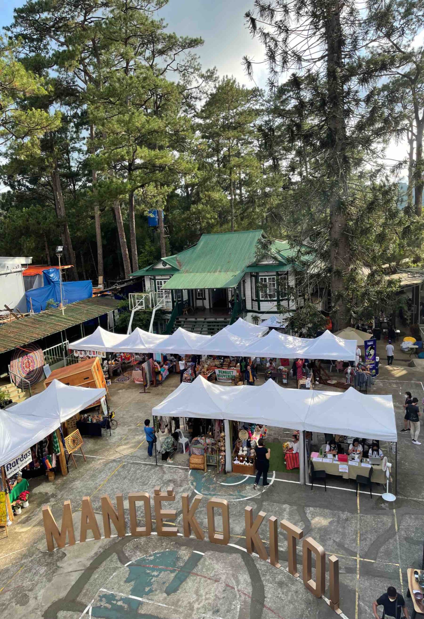 Mandëko Kito Artisans Market 