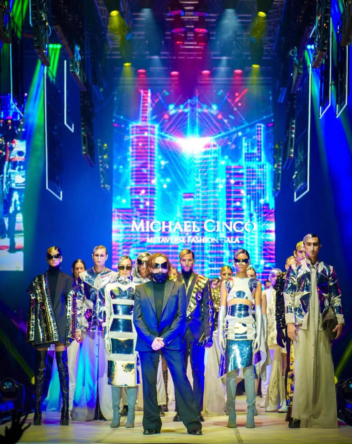 The ever-evolving fashion. The beacon of innovation and creativity. The creator and the models. 