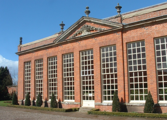 Carved stone pineapples on the roof of Hanbury Hall