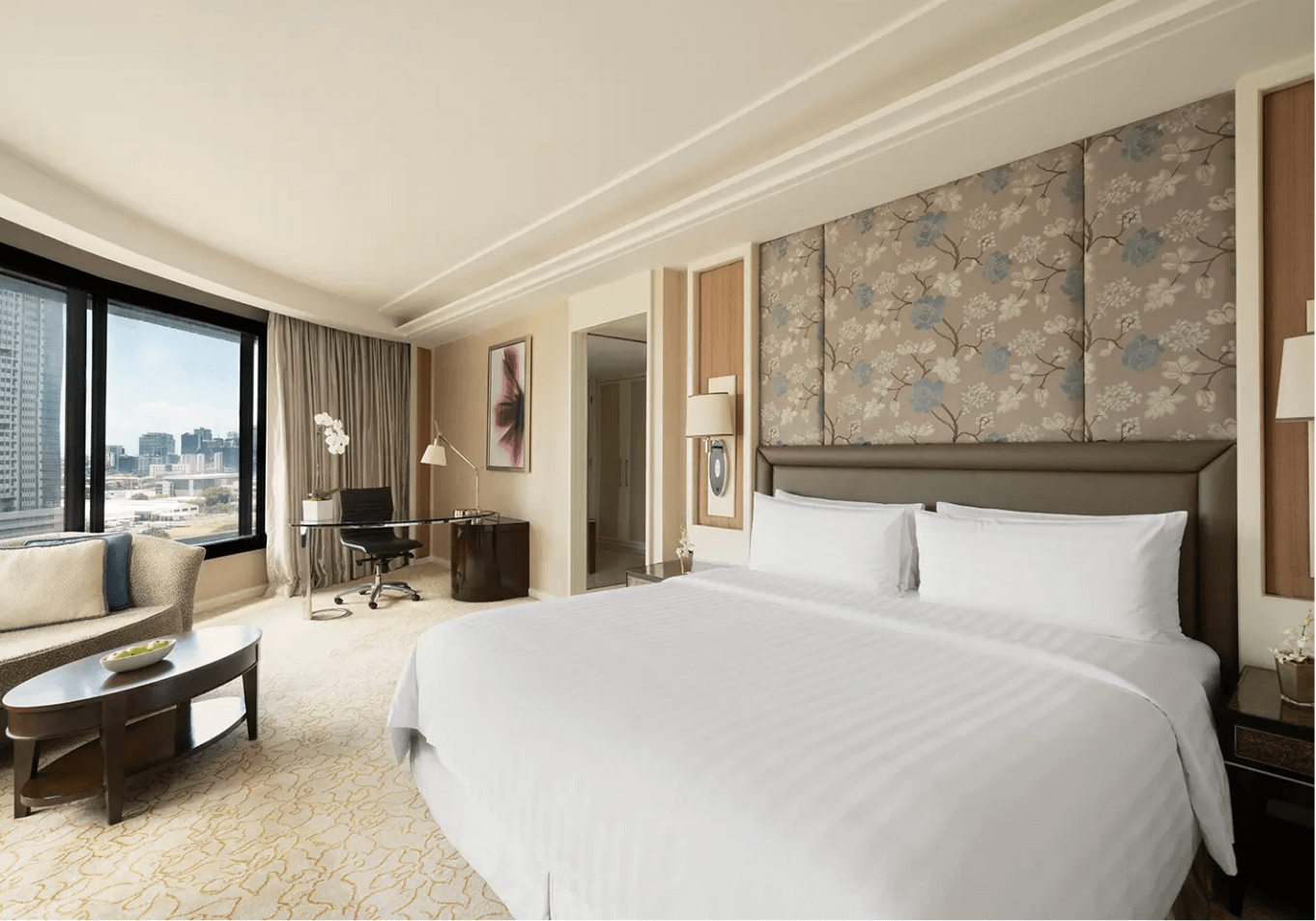 Edsa Shangri-La, Manila's Executive Suite