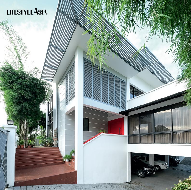 Jojie Dingcong home facade