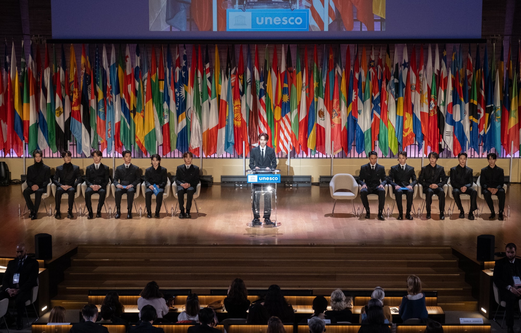 Jun speaking about when the members first met