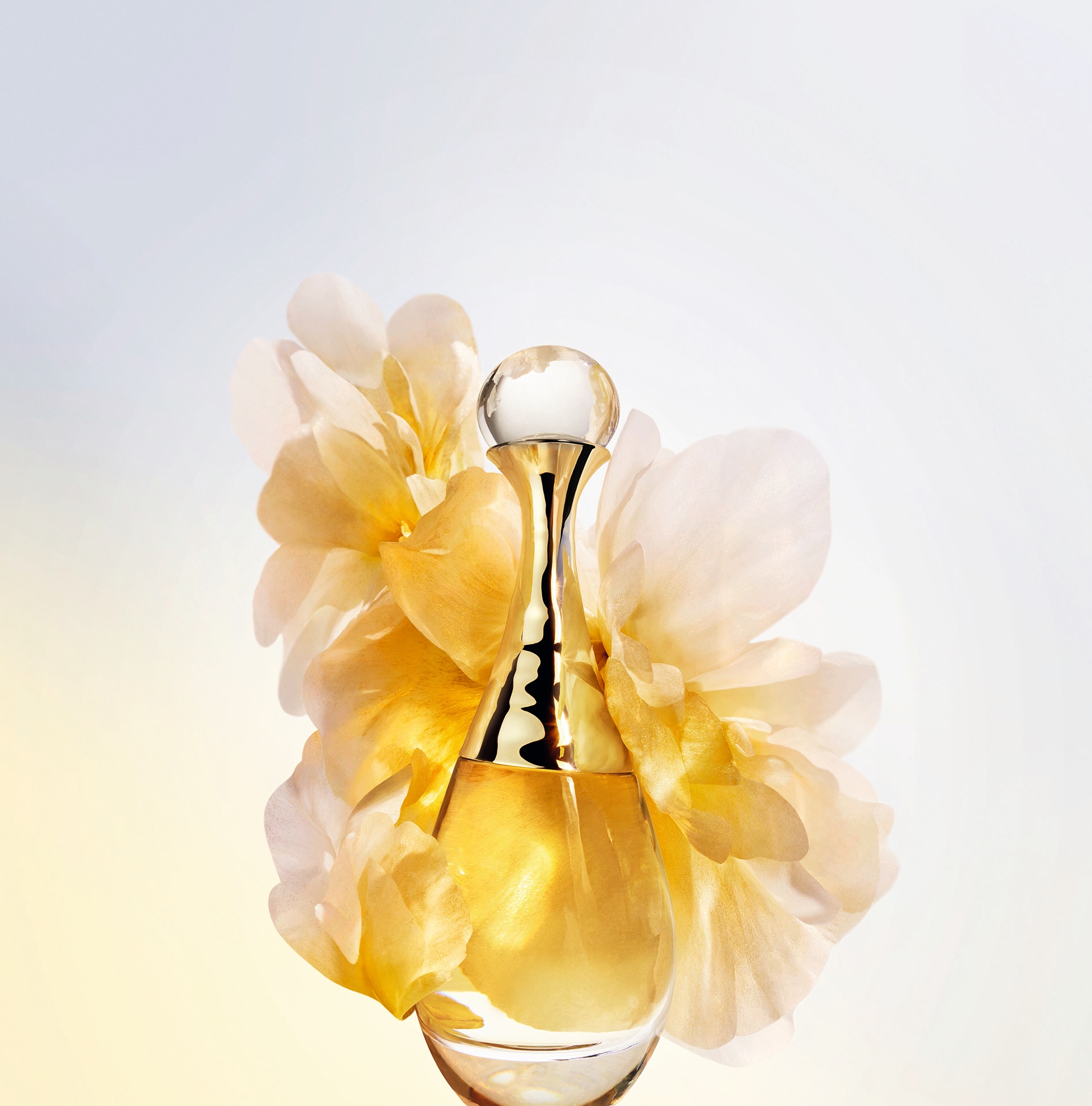 Dior’s L’OR DE J’ADORE perfume