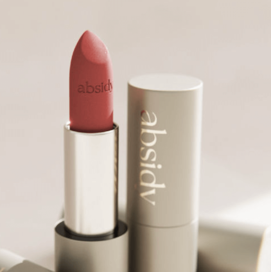 Their bullet lipstick, a velvety soft- matte blend, provides all-day color. Infused with Hyaluronic Acid, Shea Butter, and Squalane, it ensures plump, smooth lips