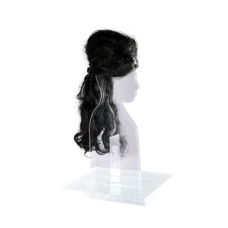 Amy Winehouse’s beehive hairpiece