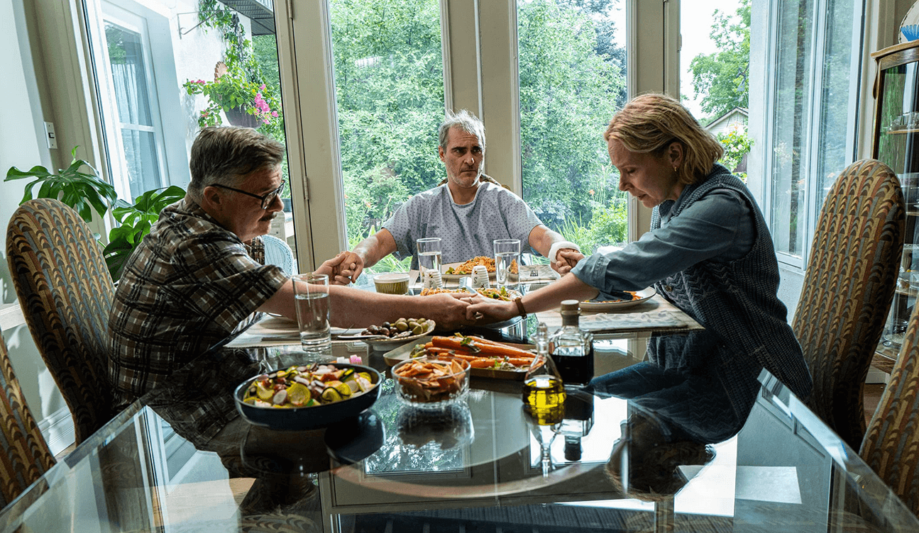 Joaquin Phoenix plays Beau, with co-stars Nathan Lane and Amy Ryan