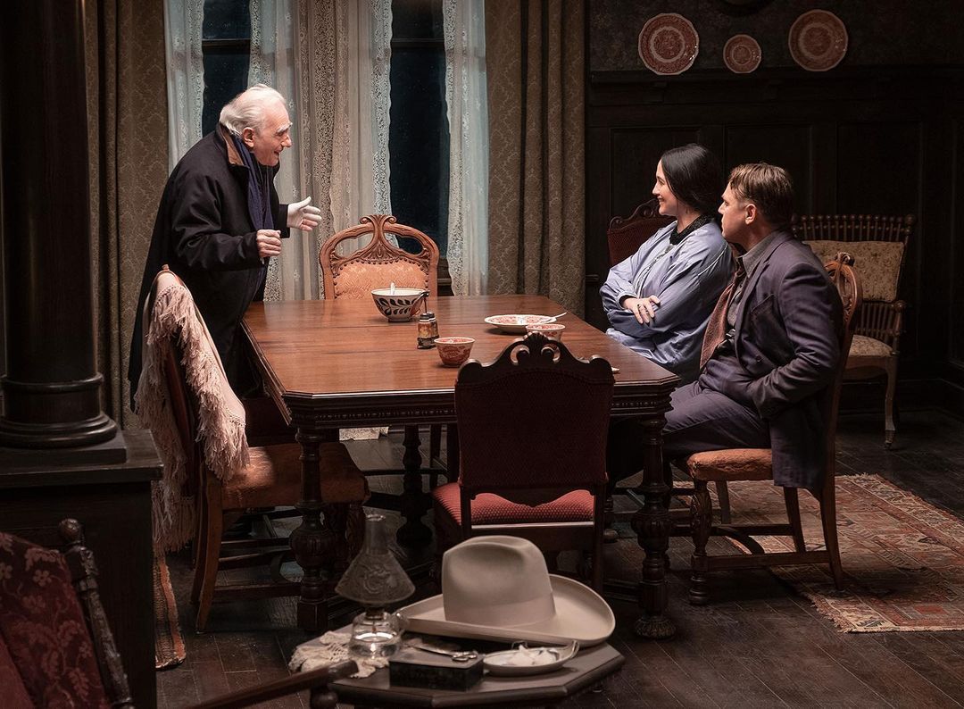 Martin Scorsese with Lily Gladstone and Leonardo di Caprio on the “Killers of the Flower Moon” set