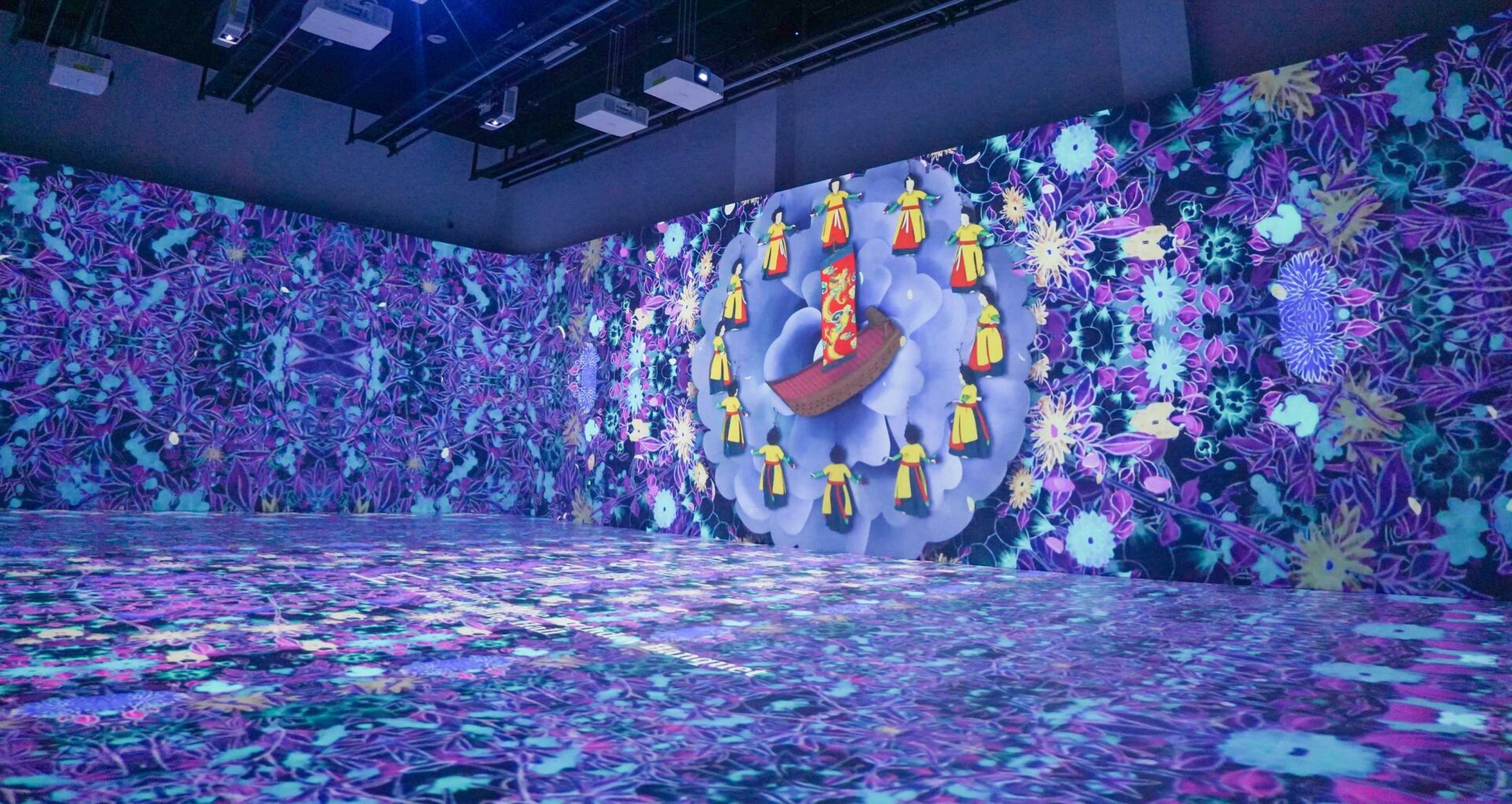 Endless Landscape: A Digitally Reimagined Korean Art Exhibit Opens