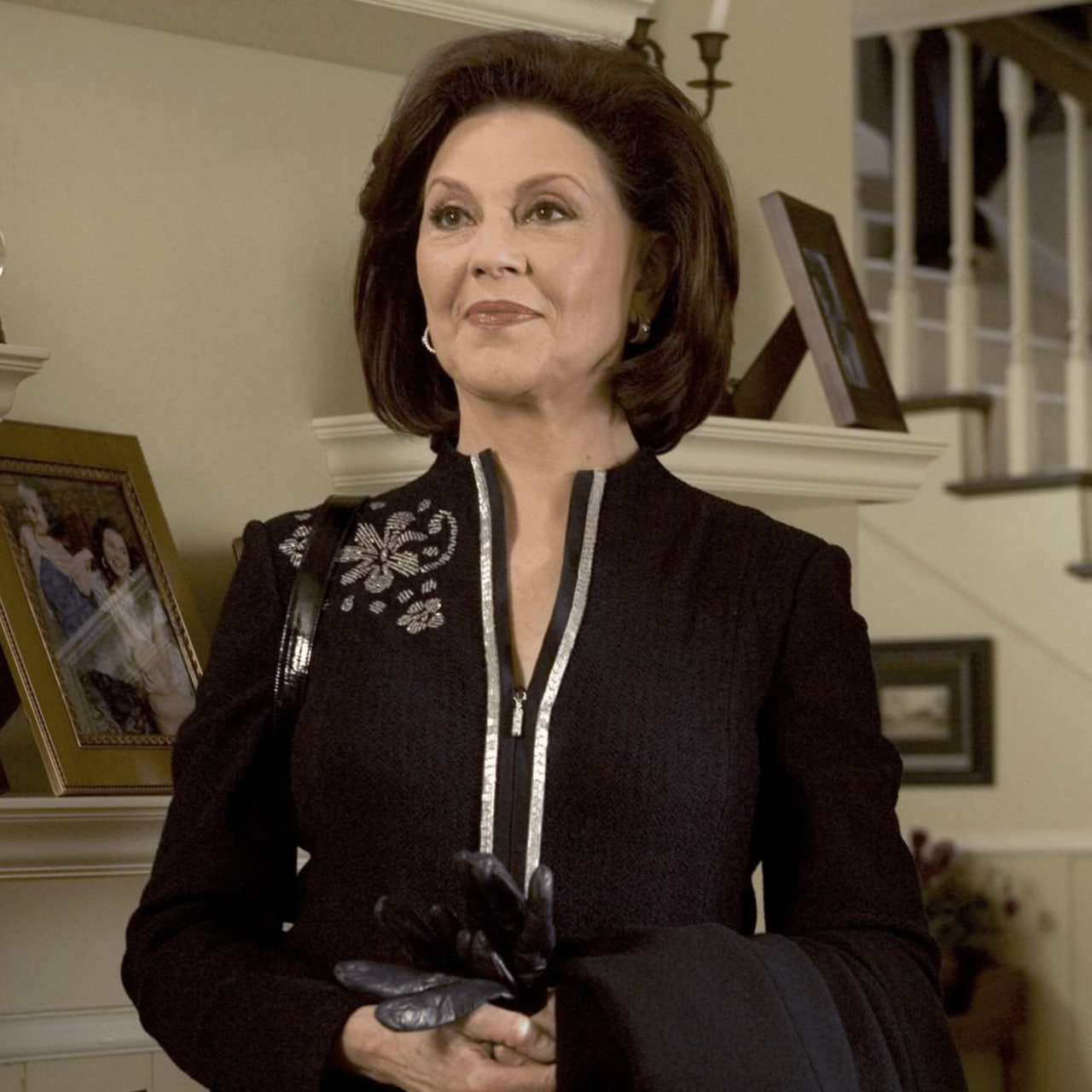 Kelly Bishop Set To Release Memoir, 'The Third Gilmore Girl'