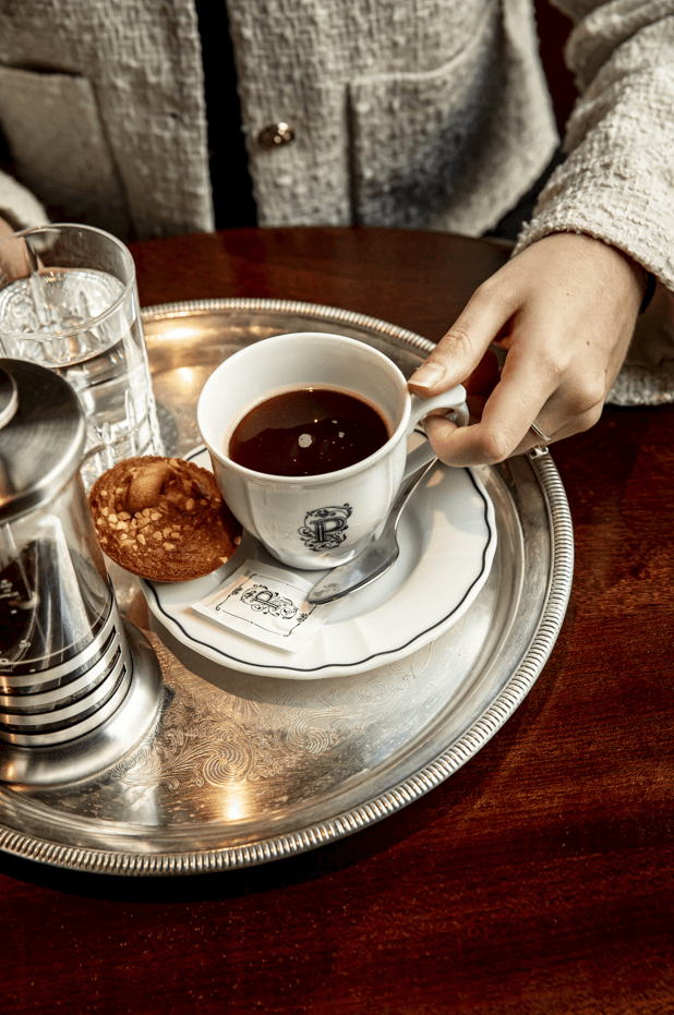 Cafe Landmarks: 5 Historical Coffee Shops Around The World