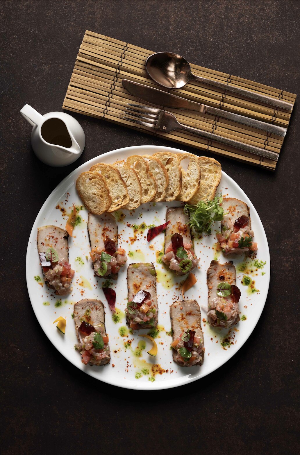 Sinuglaw at Casa Buenas at Newport Garden Wing, Newport World Resorts