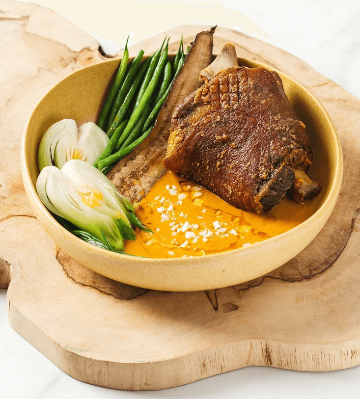 TOP LEFT: 24-hour Sous-Vide Crispy Pork Pata On Macadamia Kare-Kare; TOP RIGHT: Vuco Fye ; BOTTOM LEFT: Fritto Misto Battered Prawns, Tawilis and Vegetables with Calamansi Aioli ; BOTTOM RIGHT: Chilean Mussels Green Curry and Coconut