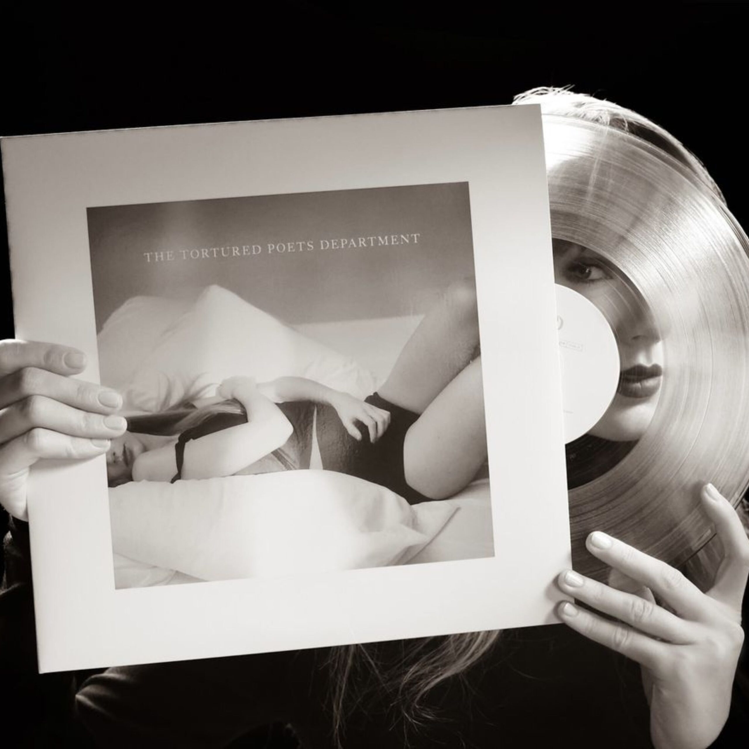 Taylor Swift Releases New Album 