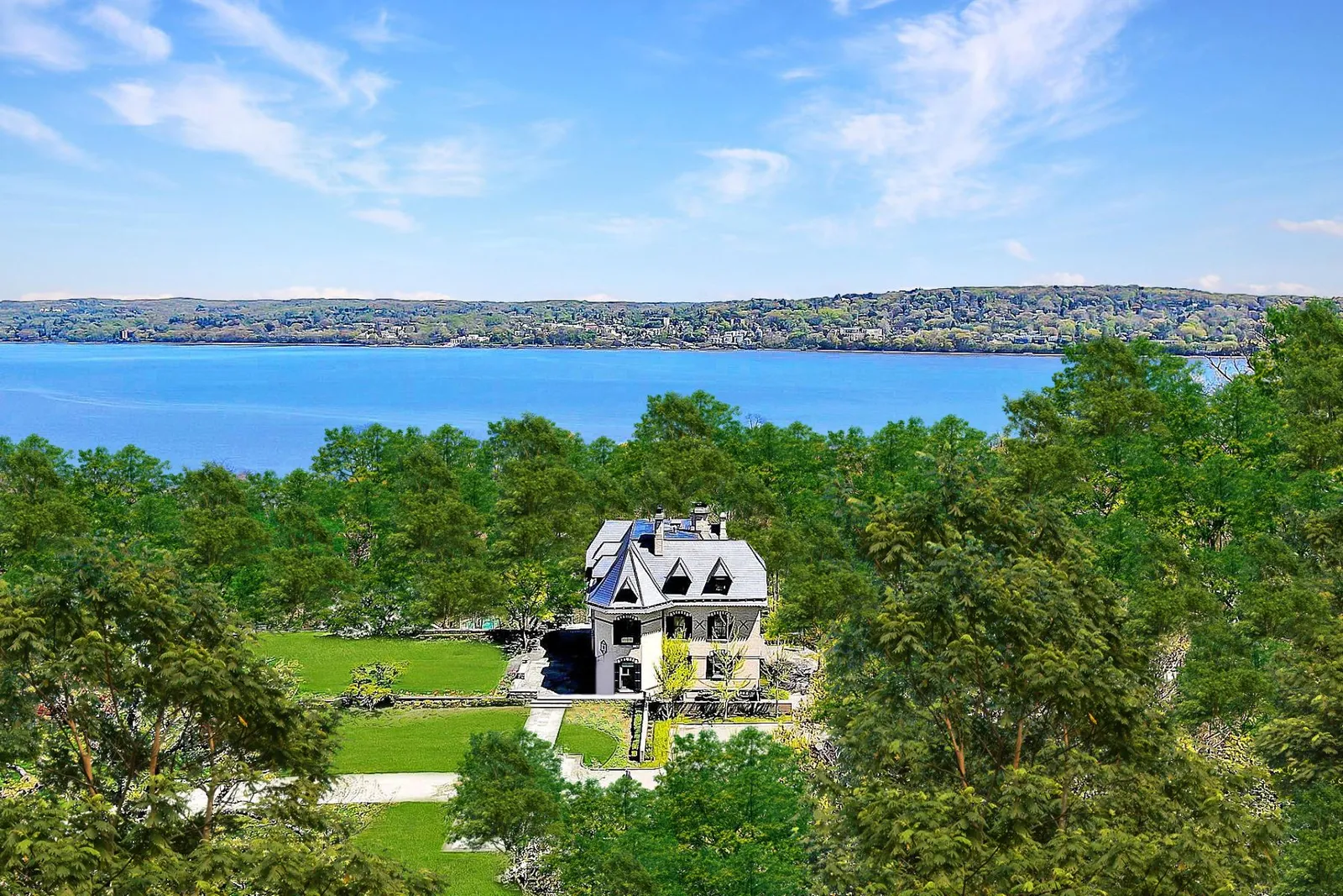 The Niederhurst estate has verdant surroundings, near the river, and just a good 30 minutes away from New York City