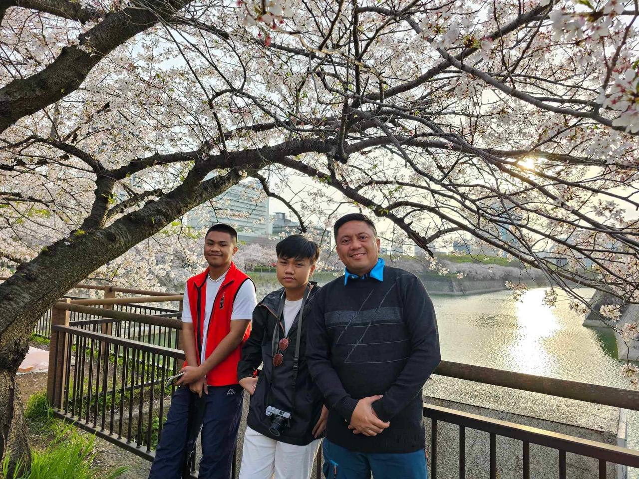Gumaca, Quezon Mayor Webster Letargo and his two sons while on vacation