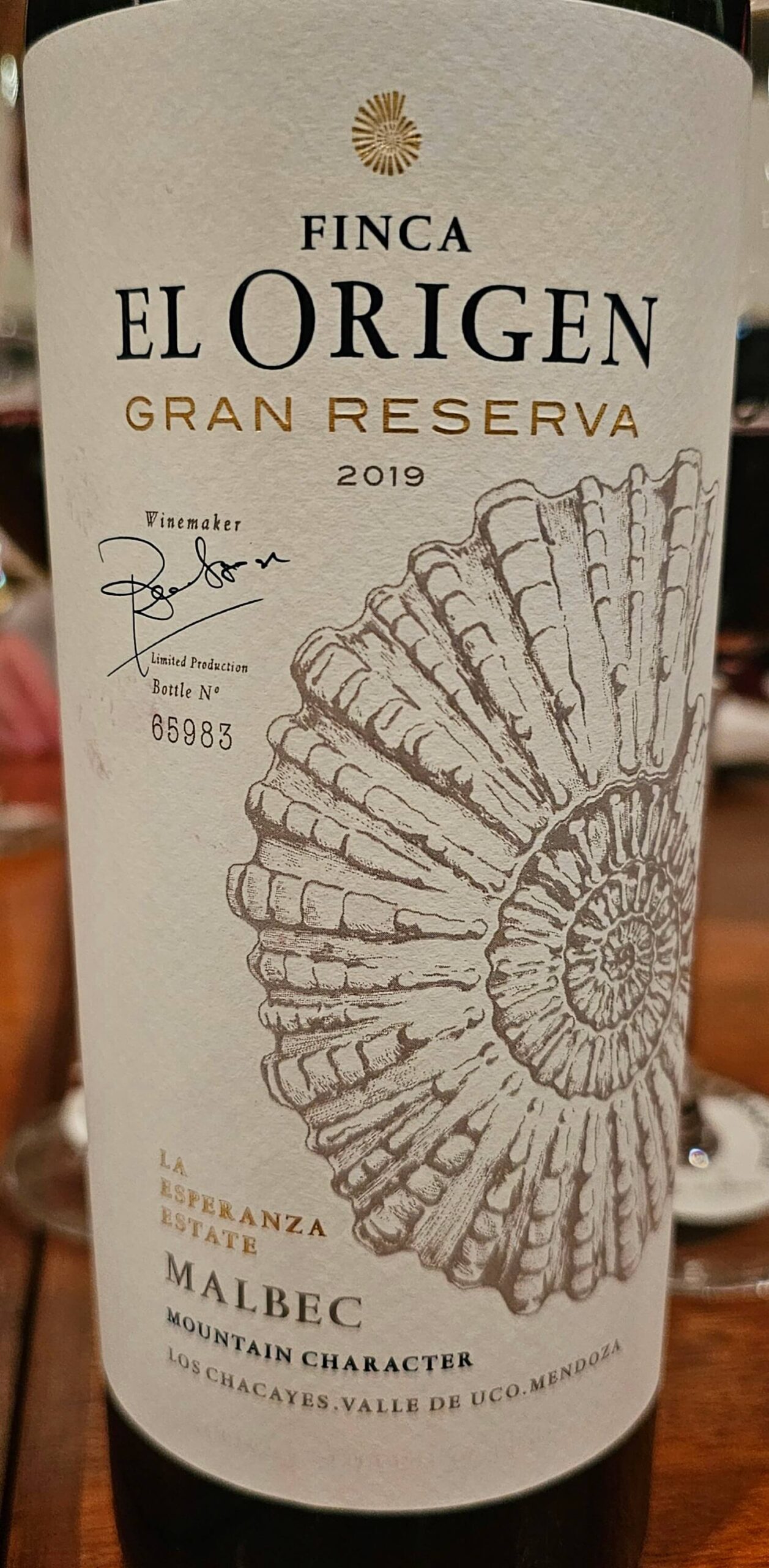 LEFT WINE: Gran Reserva 2019; RIGHT WINE: Andes Blend 2020