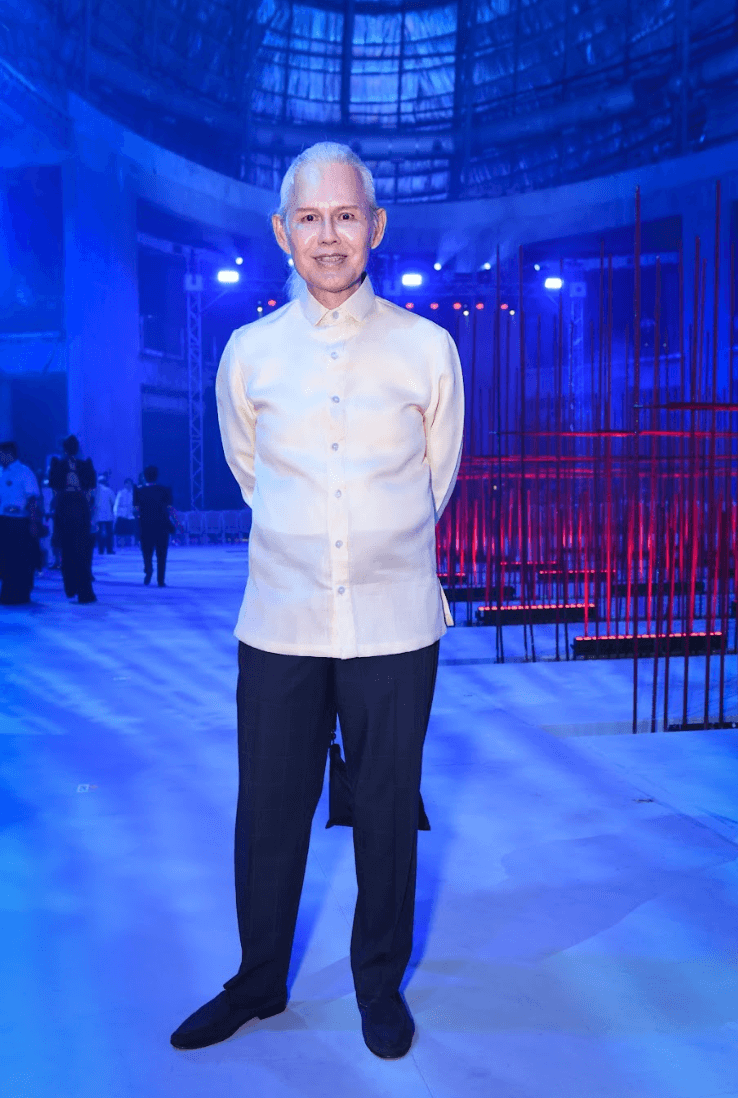 Inno Sotto wearing Inno Sotto at Ternocon