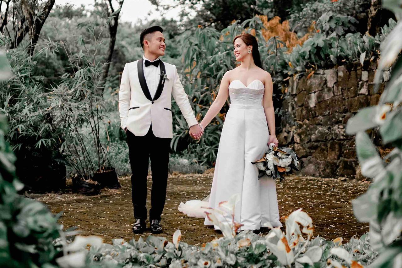 Cassie Bautista and her husband, Kris, believe honest conversations play a part in a healthy marriage
